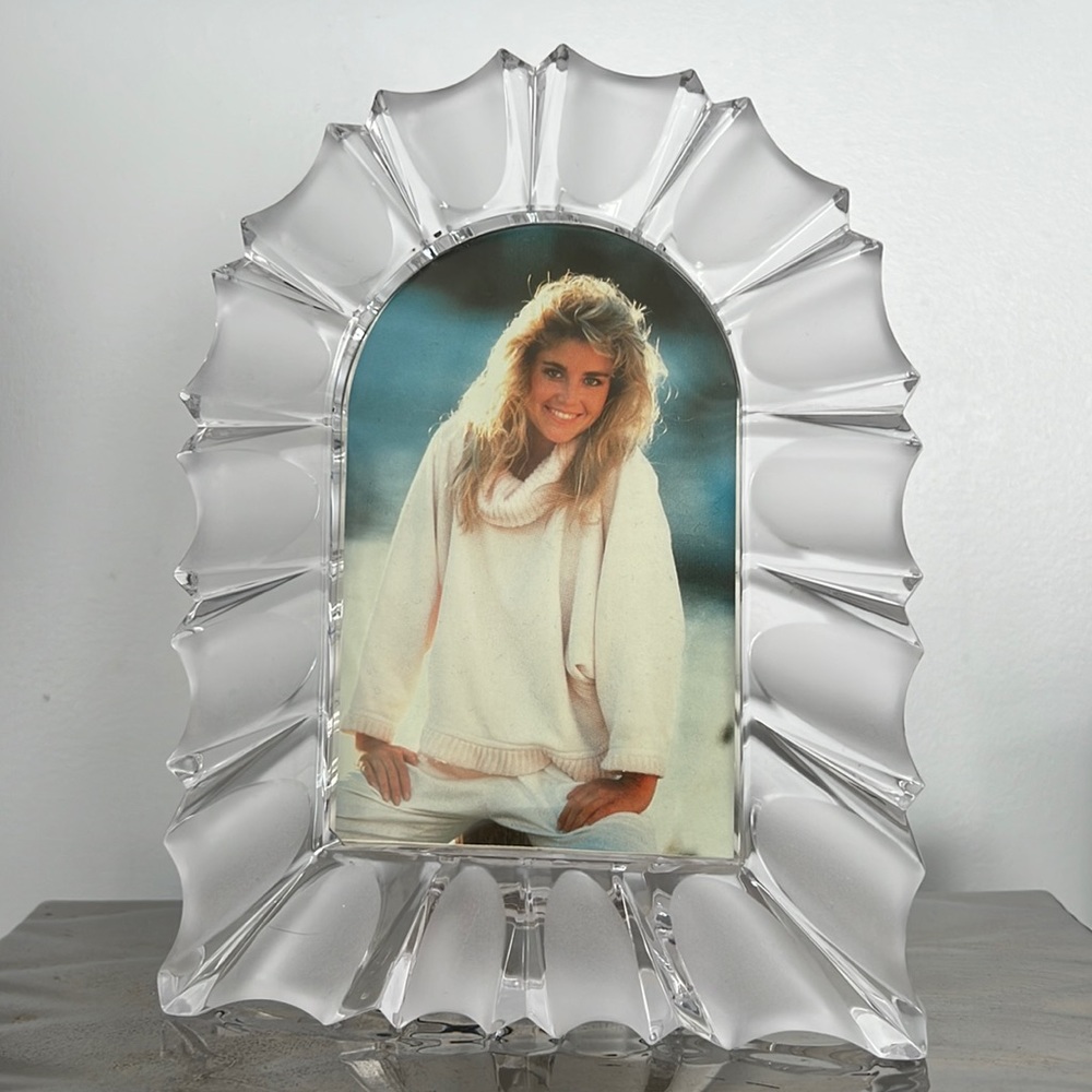 Mikasa Monarch Cathedral Frosted Frame